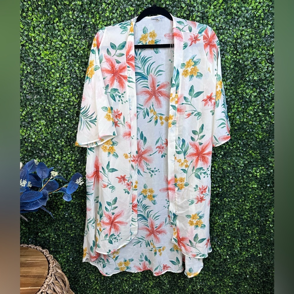 Floral‎ Kimono NWT